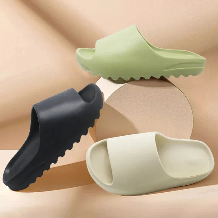 Summer Slide Sandals – Cool Lightweight Beach Footwear