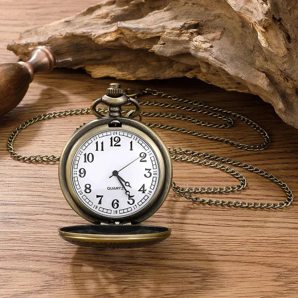 Steampunk Pocket Watch – Vintage Quartz Timepiece with Elegant Design