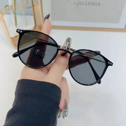 Round Sunglasses Women – Chic Retro Style UV Protection