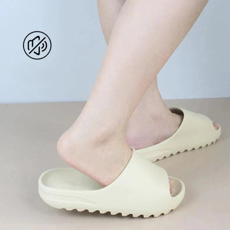 Summer Slide Sandals – Cool Lightweight Beach Footwear