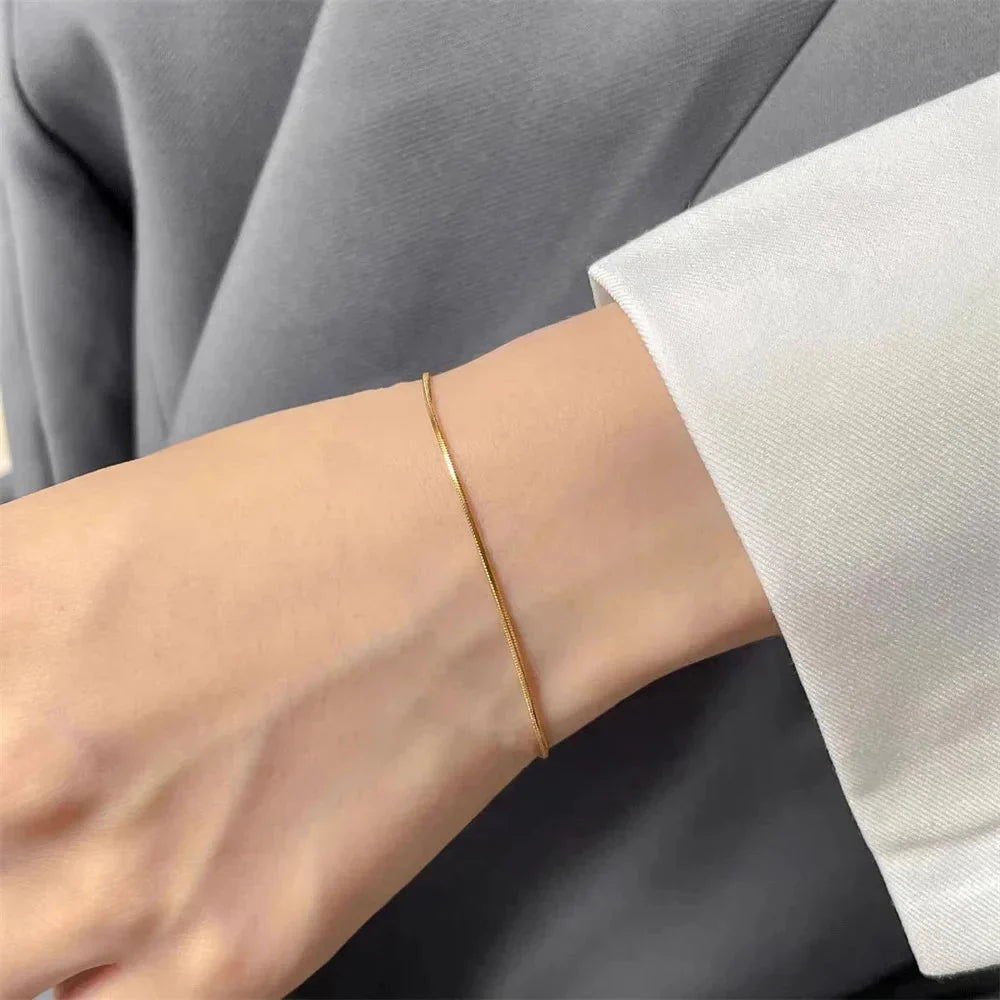Gold Snake Chain Bracelet – Elegant Jewelry for Women
